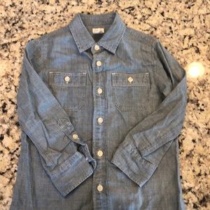 Boys size 4-5 Chambray long sleeve button up